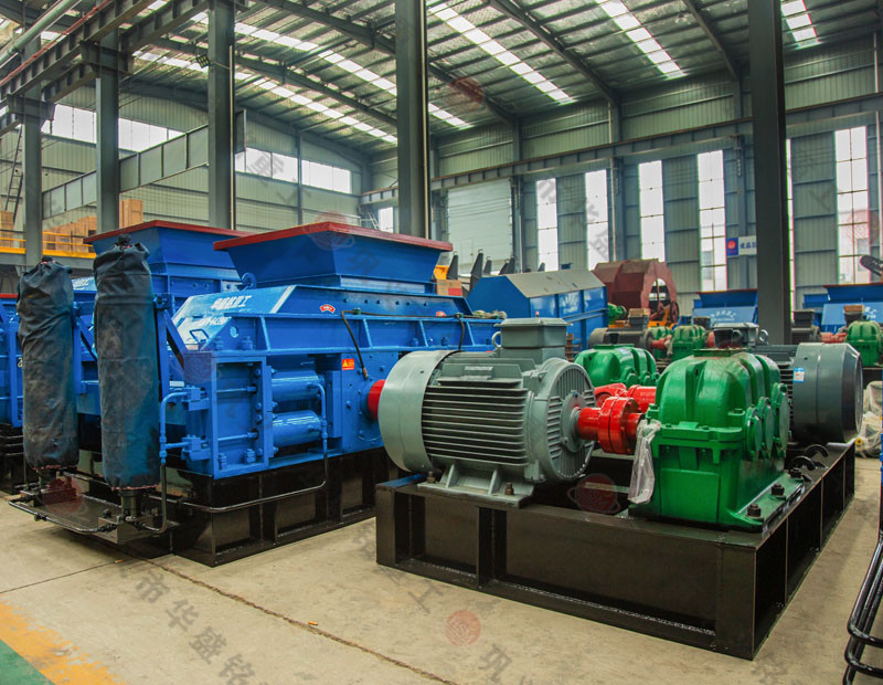 時(shí)產(chǎn)50噸的對(duì)輥制砂機(jī),多少錢一臺(tái)？  