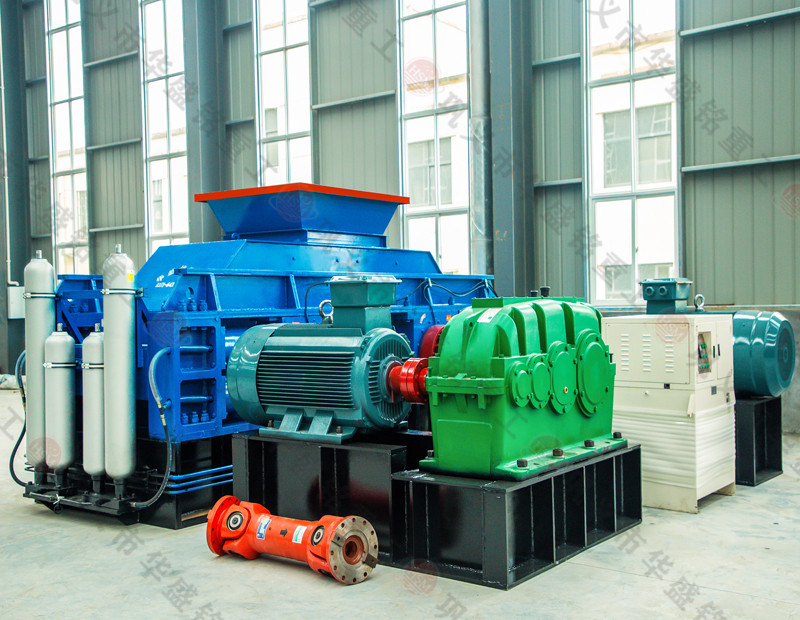 液壓對輥制砂機(jī)_數(shù)控液壓對輥制砂機(jī),全自動液壓對輥制砂機(jī),液壓對輥制砂機(jī)原理,液壓對輥制砂機(jī)廠家，液壓對輥制砂機(jī)價格1