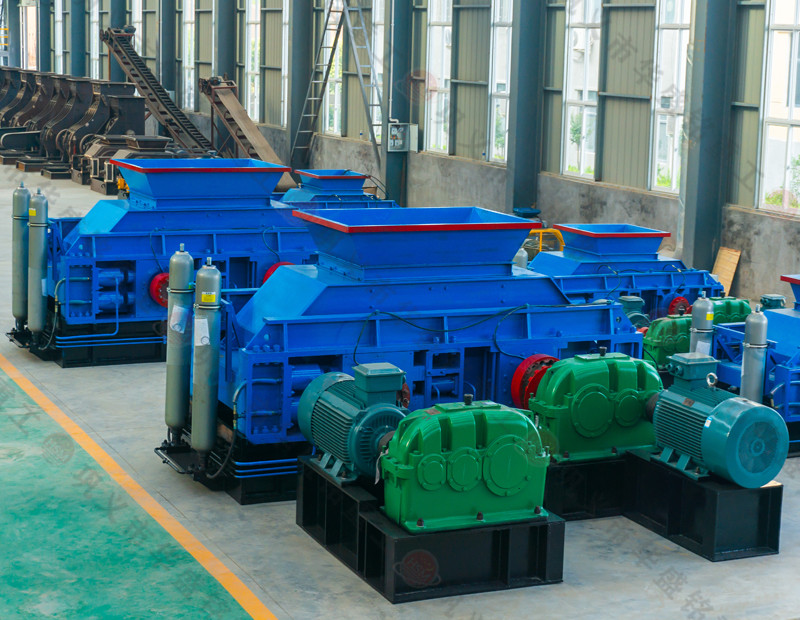 石英砂加工設(shè)備制砂機(jī)，小型石英砂制砂機(jī)多少錢？