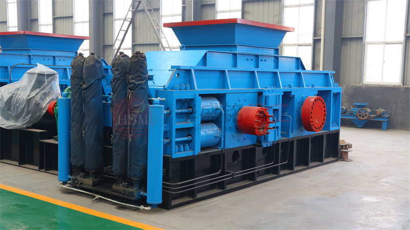 如何選購時產300噸破石液壓對輥機？制砂機多少錢一臺？