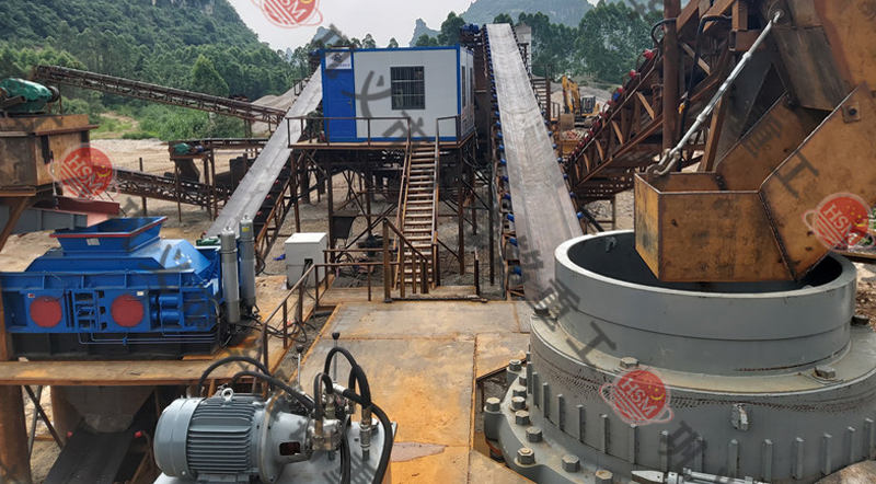 時產150噸花崗巖制砂機現場